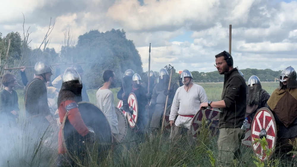 Tientallen gewapende ridders bestormen Vlaardingse Broekpolder voor speelfilm