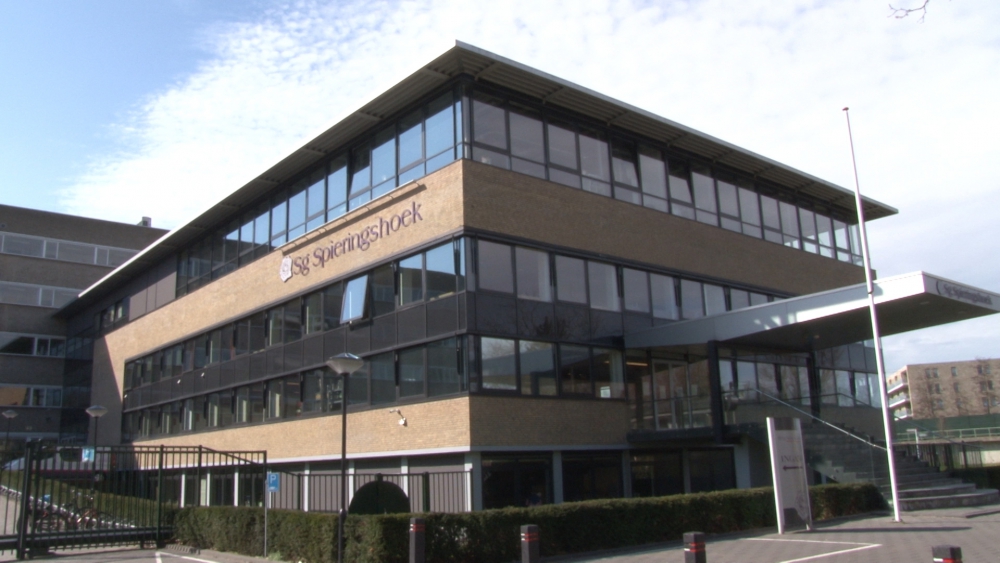 Scholengemeenschap Spieringshoek: 'De grens tussen thuis en werk vervaagt'