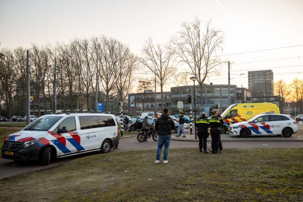 Chaos op kruising door aanrijding