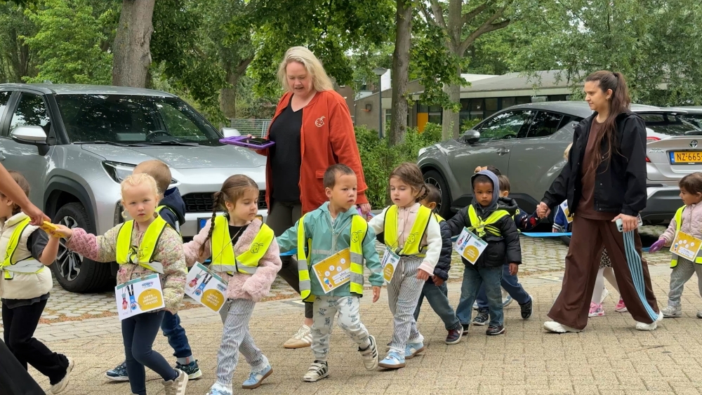 Peuters wandelen vier dagen lang en krijgen daarna een medaille en festival