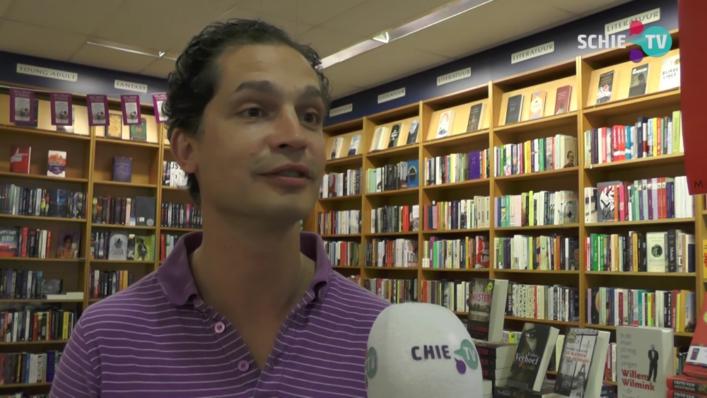 Gerben is er trots op dat hij genomineerd is voor 'beste boekverkoper'