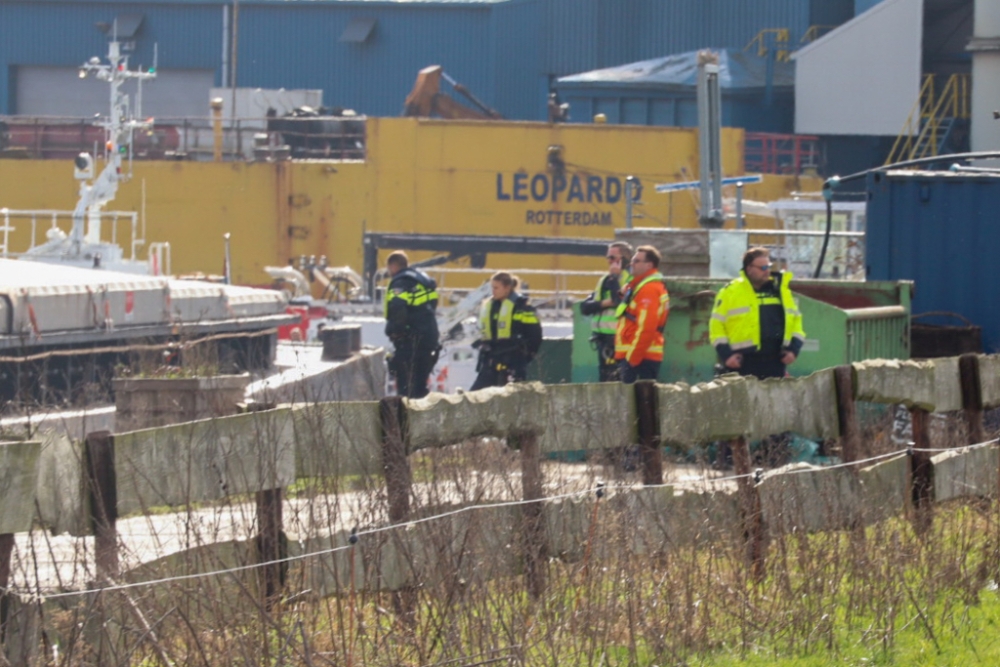 Overleden persoon in het water bij Schiedam-Oost