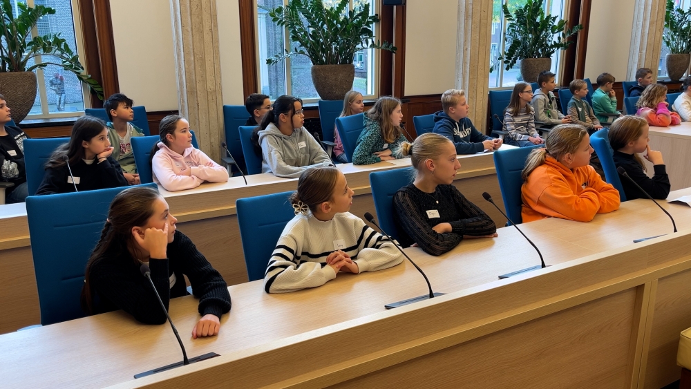 'Oneerlijk dat de burgemeester een veel mooiere kamer heeft dan wethouders'