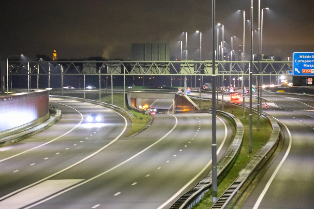 Verkeer moest omrijden door de toltunnel door ongeval op A20
