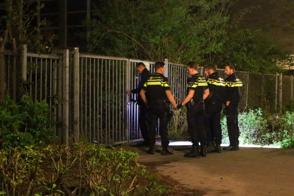Politie doorzoekt pand Nolenslaan na melding inbraak