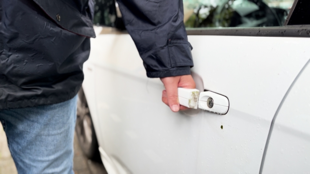 Schiedam in landelijke top 10 auto-inbraken, totaal weer fors gestegen