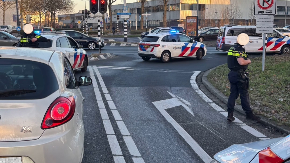 Politie rijdt met vijf wagens bestuurder onder invloed klem