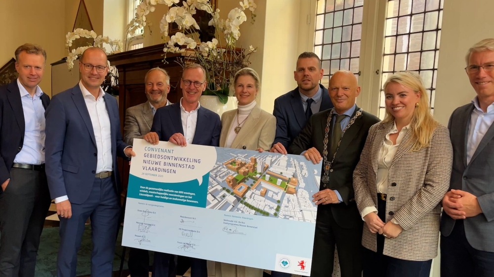 Handen ineengeslagen: gemeente en vastgoedeigenaren tekenen binnenstad-overeenkomst