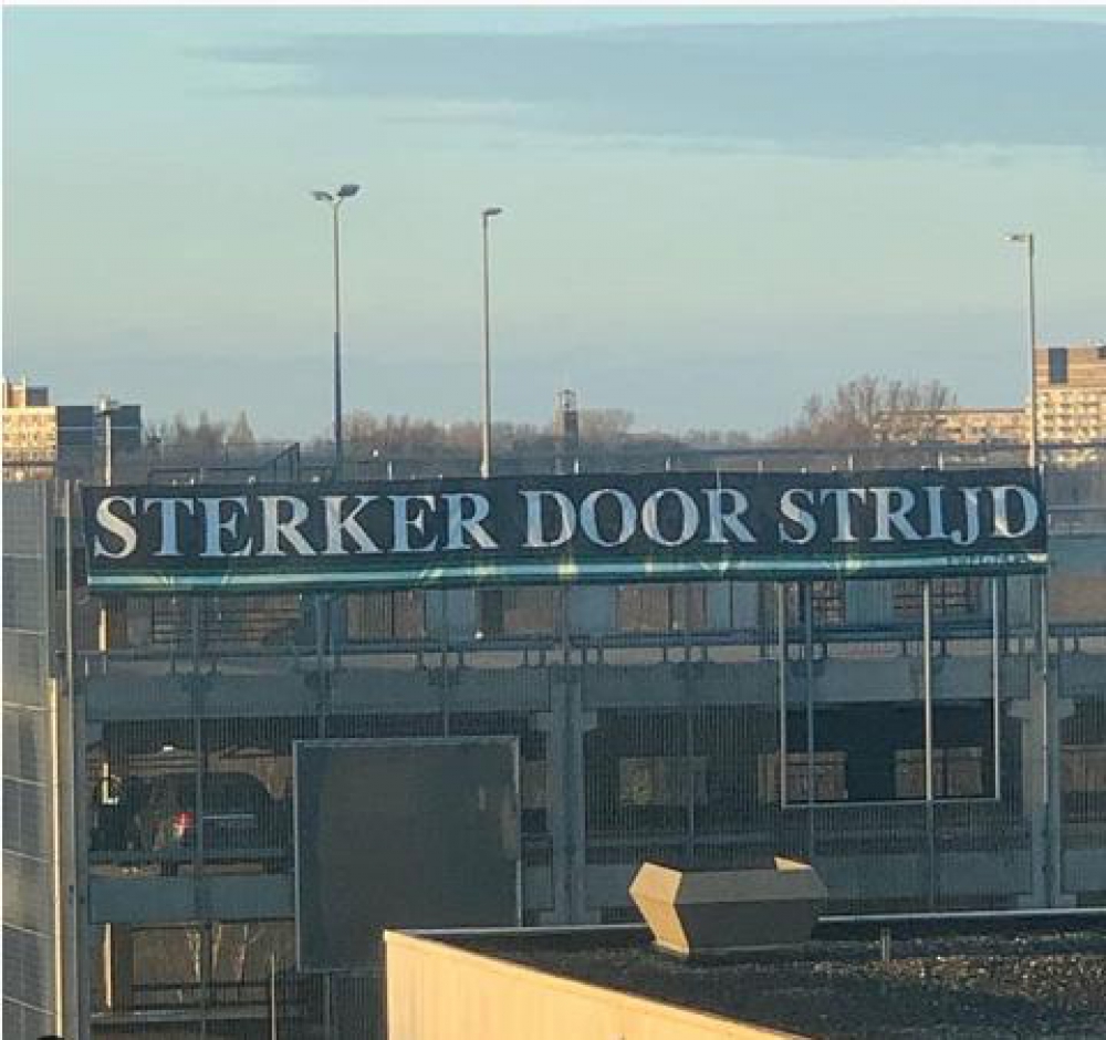 Ziekenhuis krijgt bloemen, taarten en pizza's