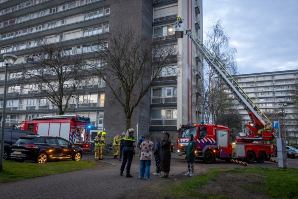 Brand op vijfde etage van flat in Schiedam-Nieuwland