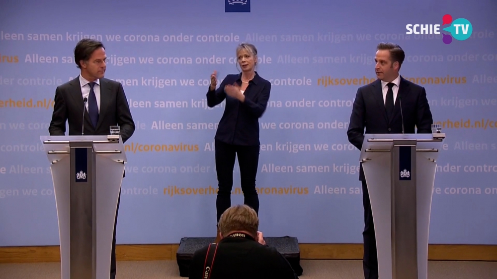 Rutte: "We doen iets heel spannends met de versoepelingen"
