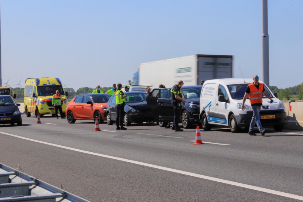 Kettingbotsing op de A20