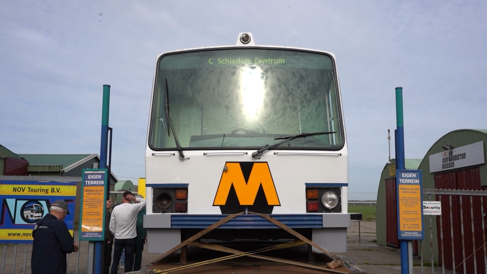 Metro met eindbestemming Schiedam eindigt na 20 jaar in Friesland