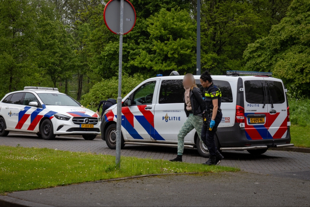 Neergestoken man aan Parkweg verwond door partner, politie zoekt specifieke getuige