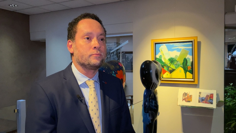 Vlaardinger Chris Oerlemans ontvangt onderscheiding voor economische inzet