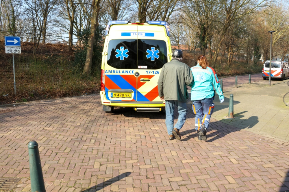 Vlaardingse senior van scooter gevallen door voorval met fatbikejongeren
