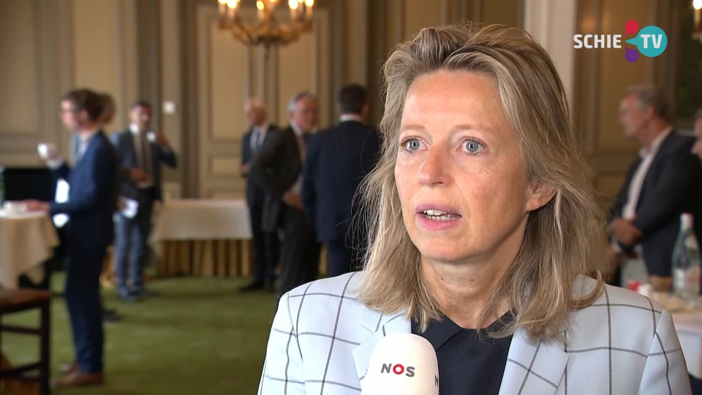 Extra geld voor Schiedam? Minister Kasja Ollongren: 'als je wacht is het te laat'