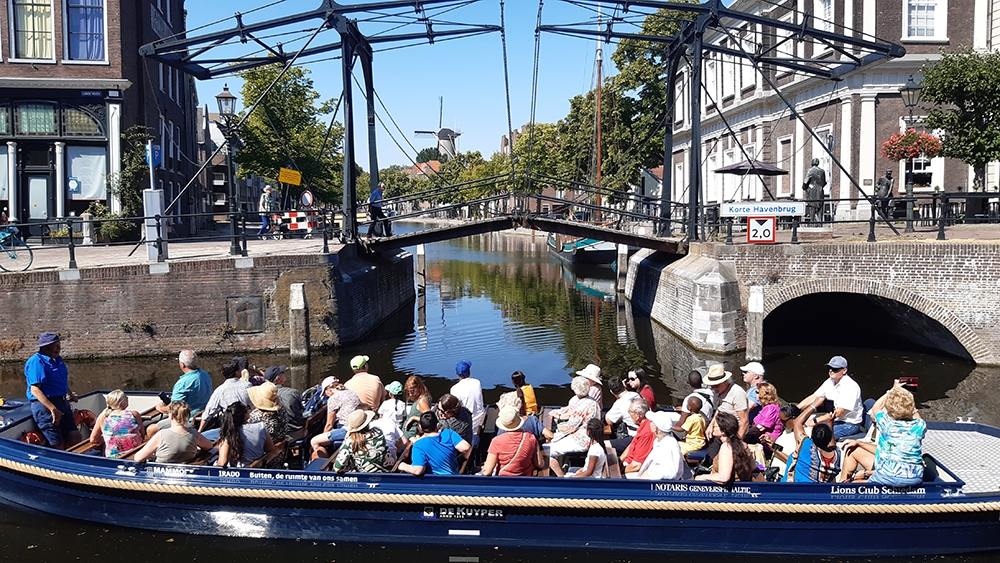 Stichting Rondvaarten Schiedam 'niet ontevreden' over afgelopen vaarseizoen