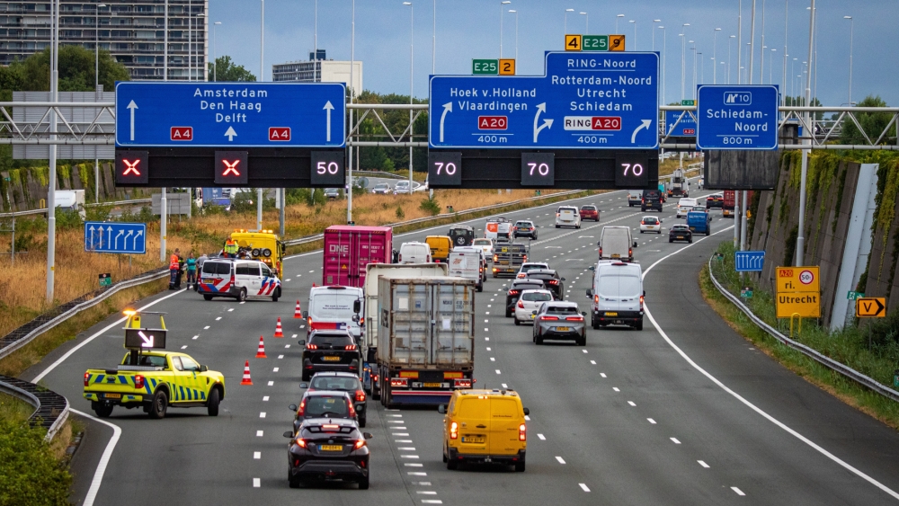 Ongeval met motorrijder op A4 zorgt voor twee afgesloten rijstroken