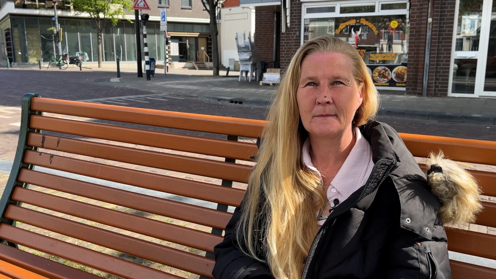 Ex-dakloze Deborah trekt aan de bel: ‘Waarom doet de gemeente niets?’