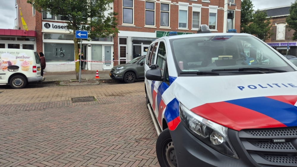 Kogelgaten in ruit ontharingskliniek, bewoners Gorzen schrikken wakker van knallen