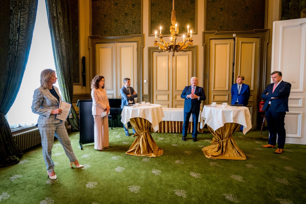 Burgemeester Lamers en 14 collega's stellen in manifest: coronacrisis verergert tweedeling in maatschappij